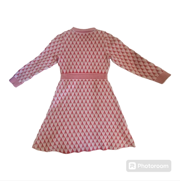 Lili Sidonio Large Knit Heart-Print Shirt Dress - Picture 2 of 11